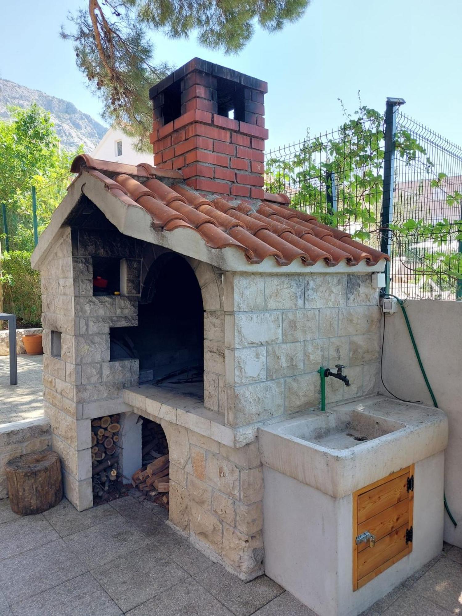 17 Pines Apartment Makarska Ngoại thất bức ảnh