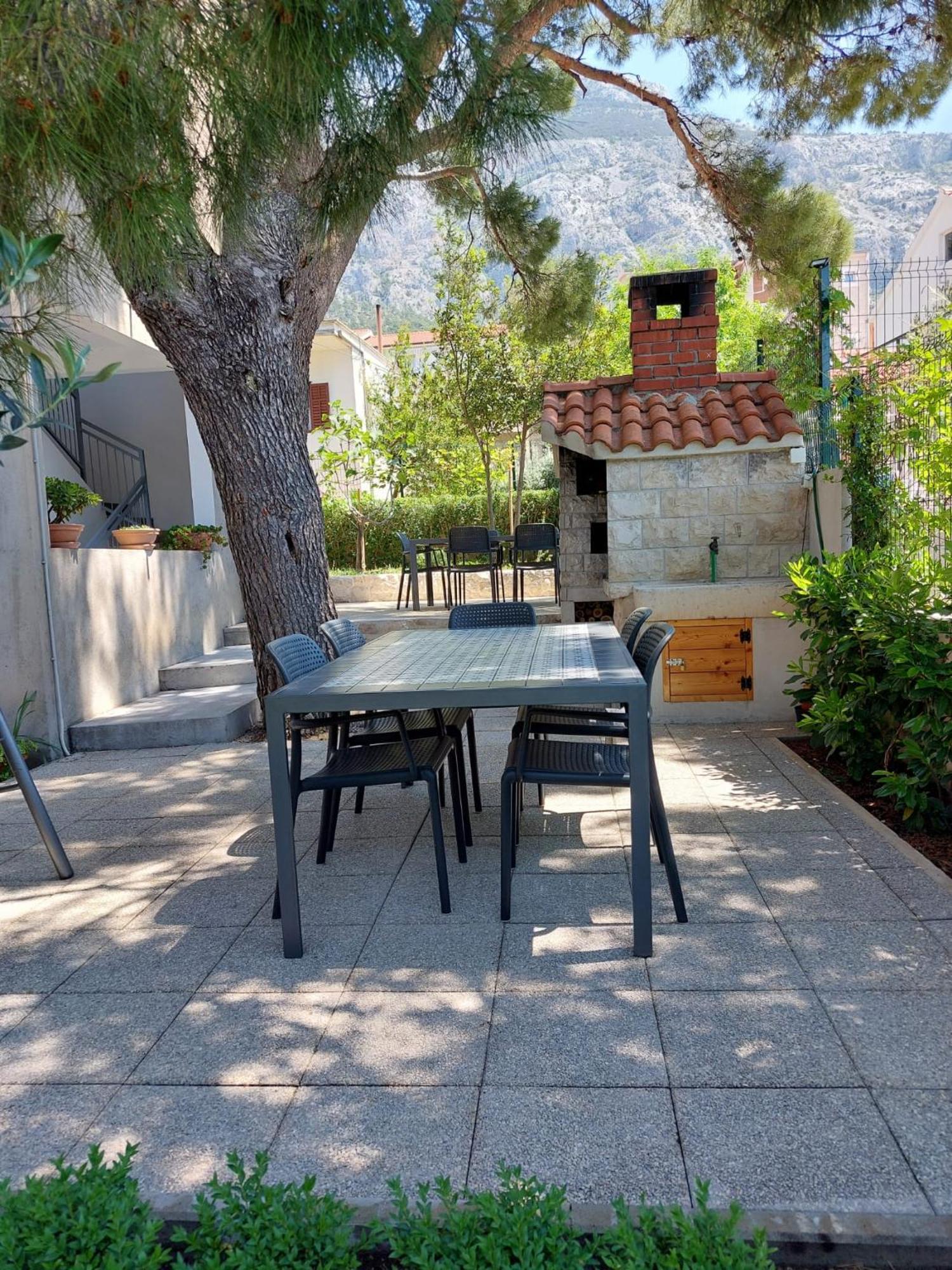 17 Pines Apartment Makarska Ngoại thất bức ảnh