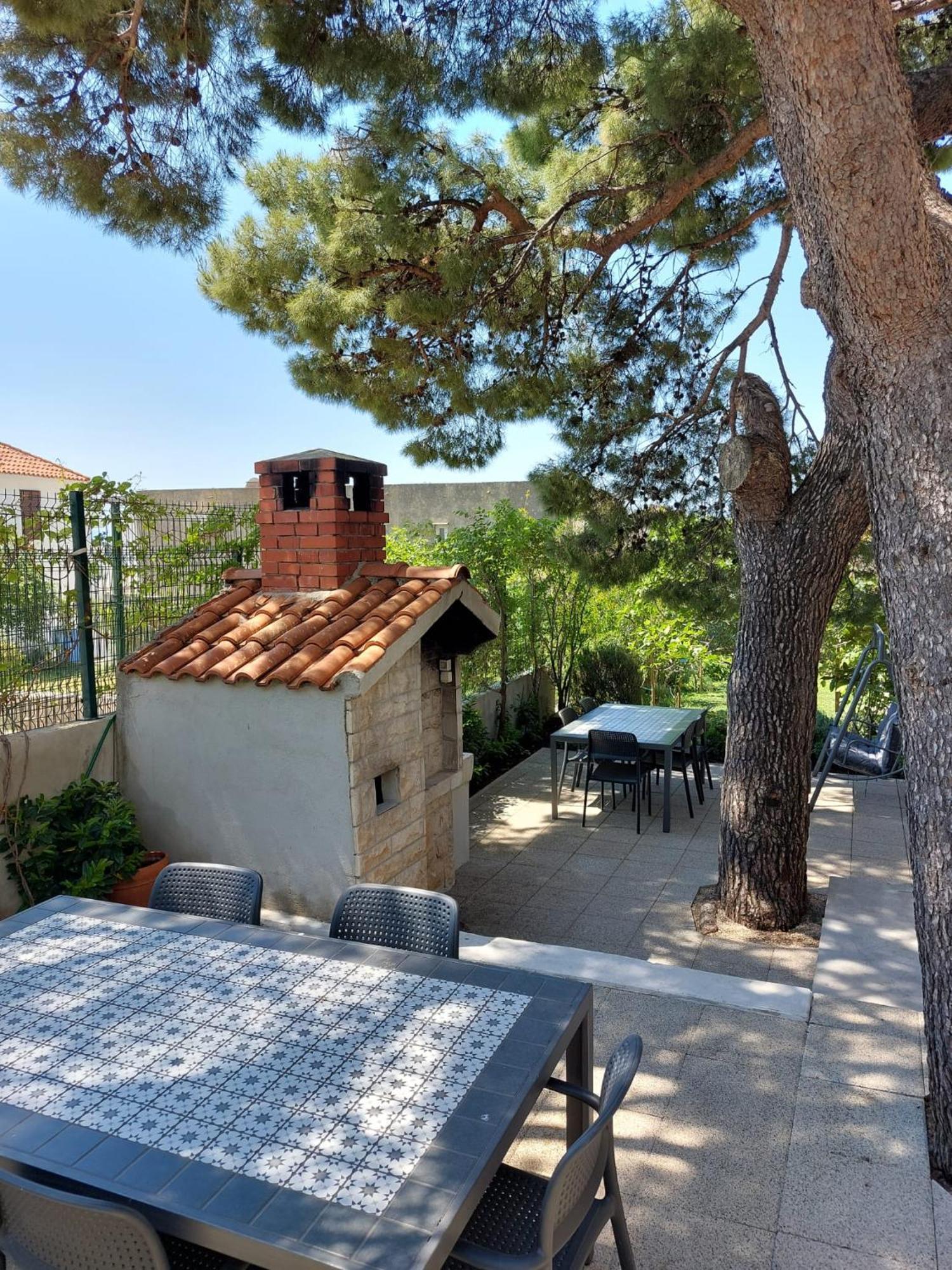 17 Pines Apartment Makarska Ngoại thất bức ảnh