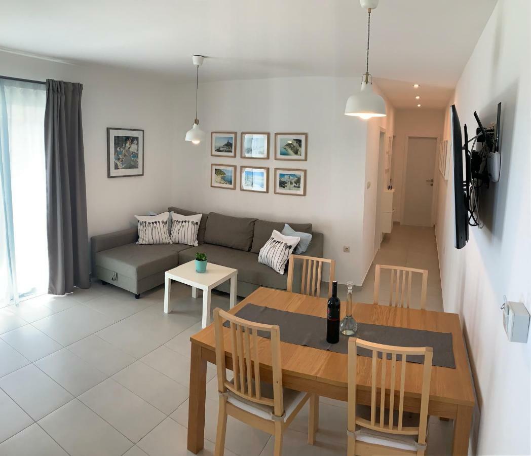 17 Pines Apartment Makarska Ngoại thất bức ảnh